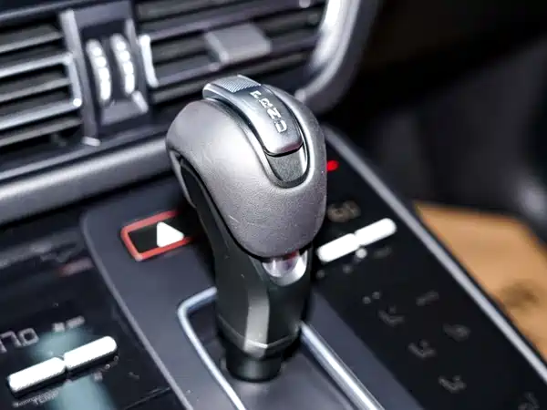 Porsche Macan 2024, фото 13