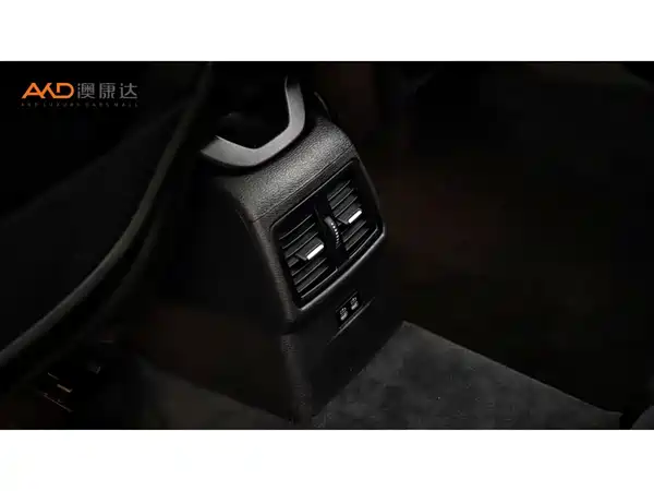 BMW X1 2022, фото 9