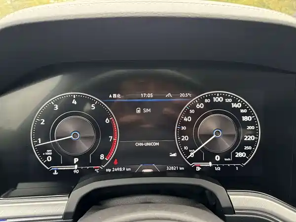Volkswagen Touareg 2022, фото 10