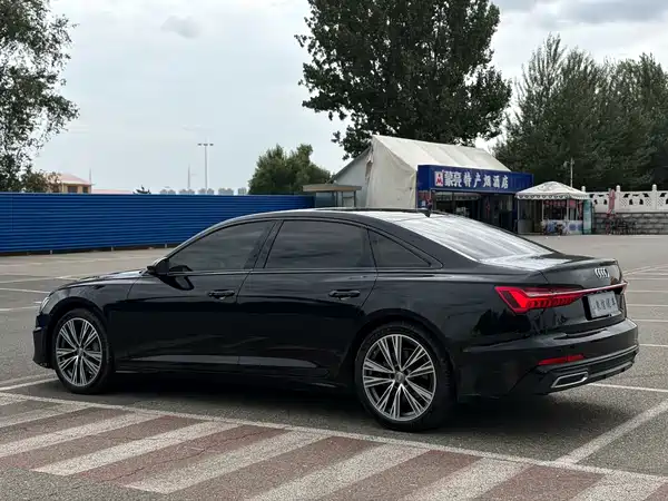 Audi A6L 2022, фото 25
