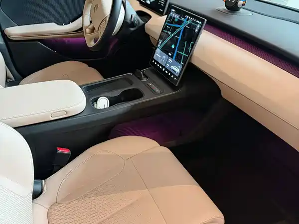 NIO ET5T 2024, фото 5
