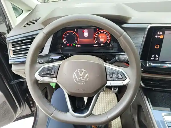 Volkswagen Viloran 2022, фото 6