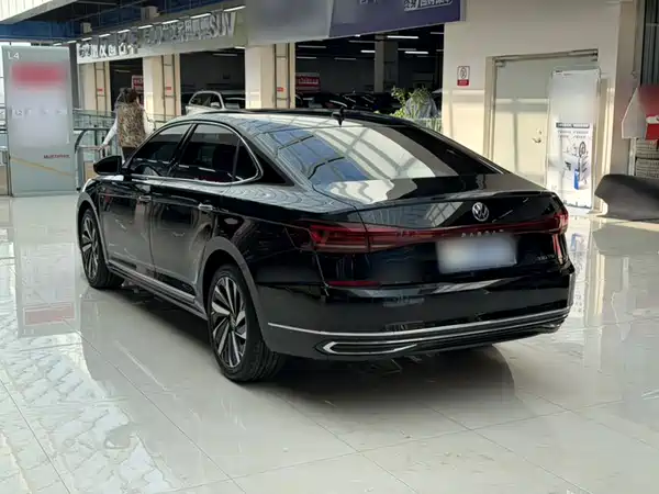 Volkswagen Passat 2022, фото 10