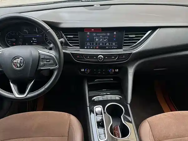 Buick Regal 2023, фото 6