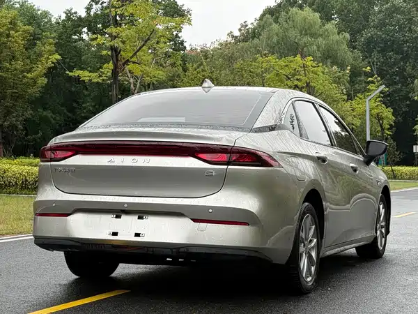 AION S 2023, фото 4