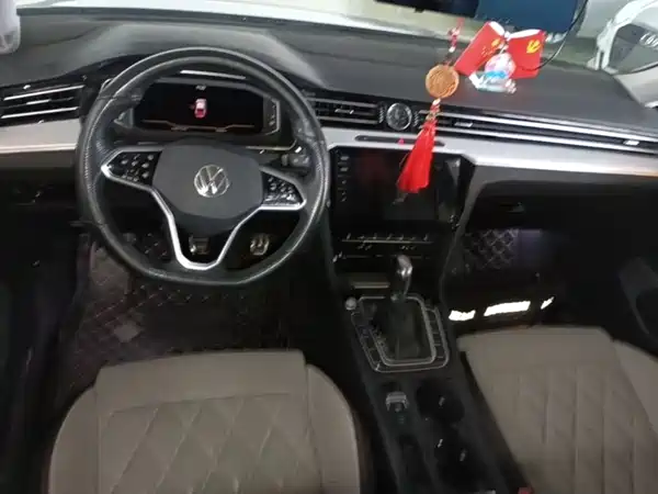 Volkswagen Magotan 2023, фото 5