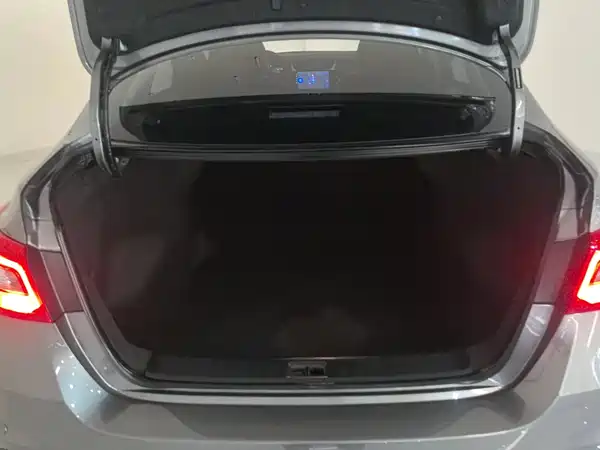 Nissan Sylphy 2022, фото 4
