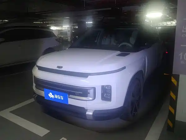 Geely ICON 2023