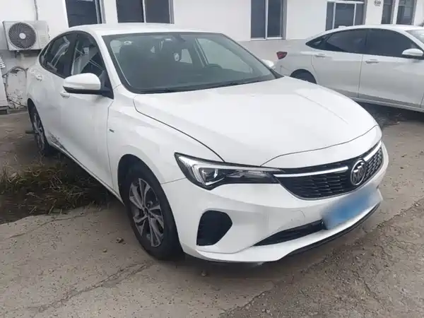 Buick Verano 2023, фото 3