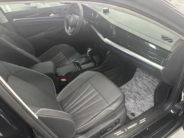 Volkswagen Passat 2024, фото 10