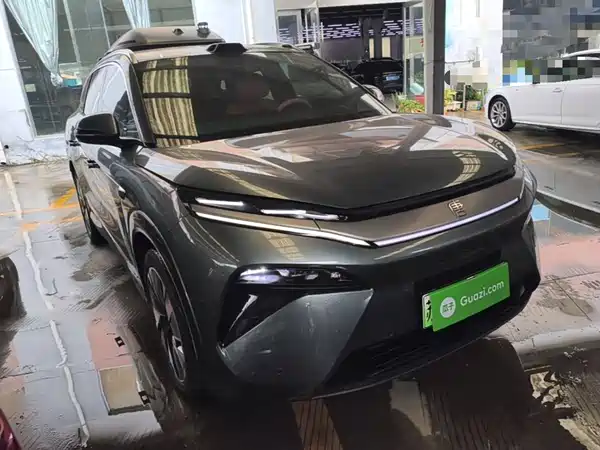 BYD Tang L 2025, фото 4