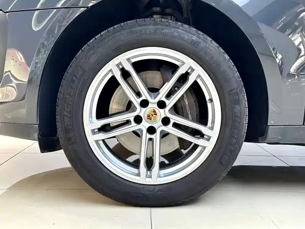 Porsche Macan 2023, фото 22