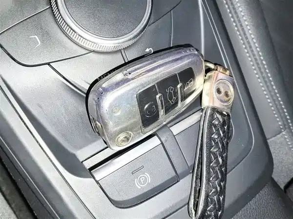 Audi Q2L 2022, фото 8