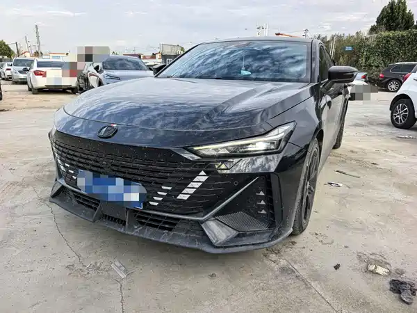 Changan UNI-V 2023