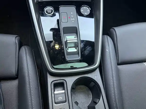 Audi A3 2023, фото 8