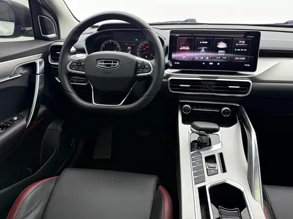 Geely Coolray 2021, фото 10