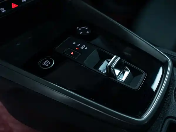 Audi A3 2024, фото 7