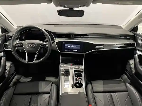 Audi A7 2023, фото 7
