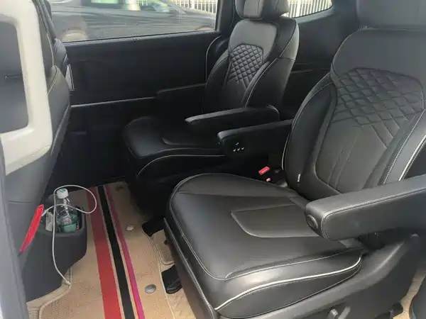 Hyundai Custin 2022, фото 11