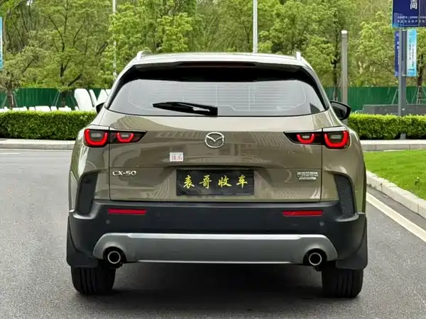 Mazda CX-50 2023, фото 8
