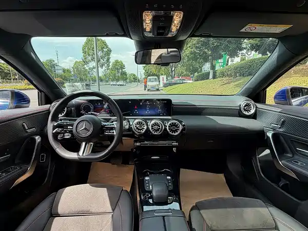 Mercedes-Benz A-Class 2023, фото 11