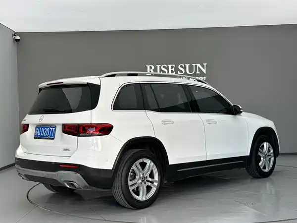 Mercedes-Benz GLB 2023, фото 5