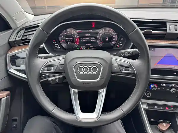Audi Q3 2022, фото 12