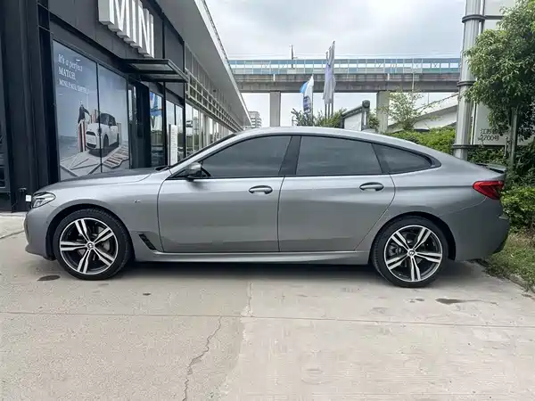 BMW 6 Series GT 2022, фото 3