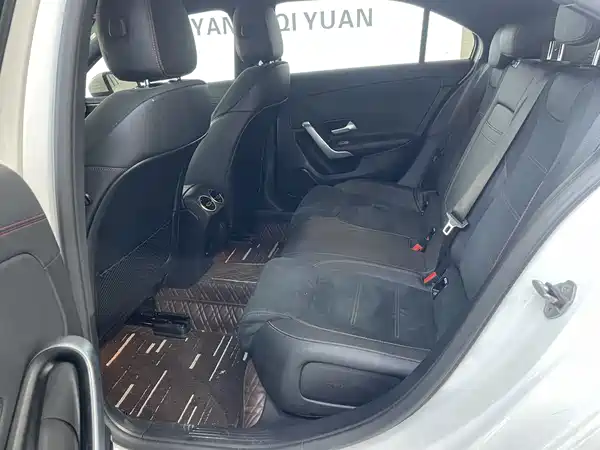 Mercedes-Benz A-Class 2023, фото 9