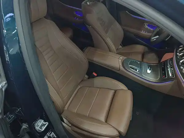 Mercedes-Benz E-Class 2023, фото 24