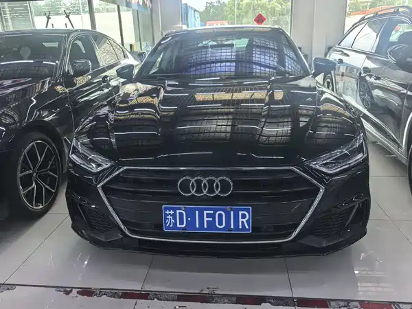 Audi A7 2023, фото 2
