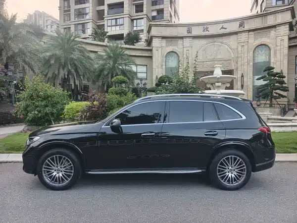 Mercedes-Benz GLC 2024, фото 4