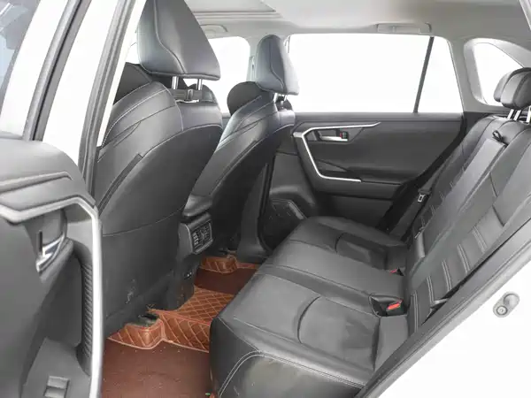 Toyota Wildlander 2022, фото 10