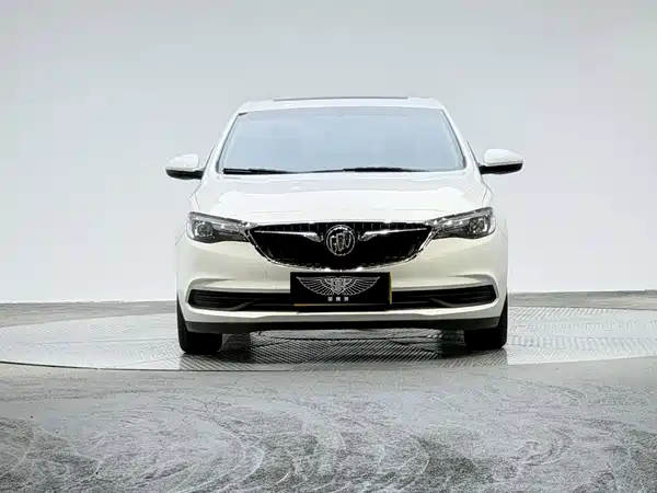 Buick Excelle 2021, фото 2