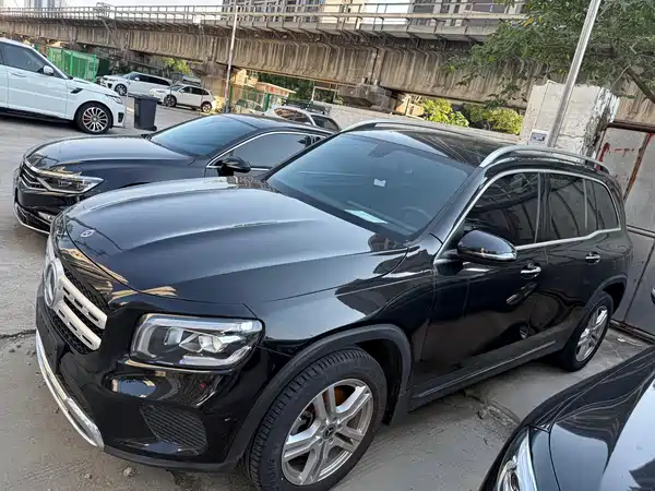 Mercedes-Benz GLB 2023, фото 5