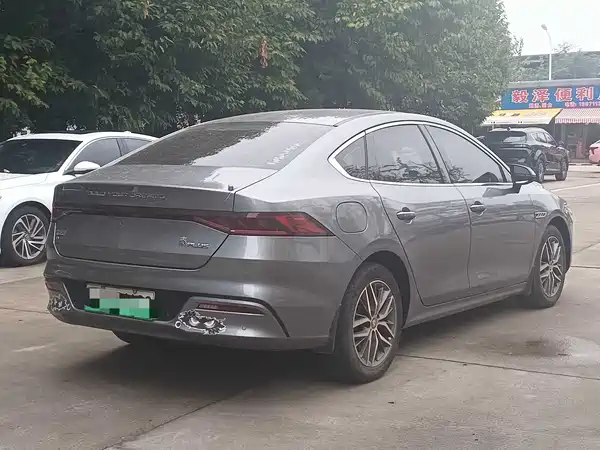 BYD Qin PLUS 2021, фото 12