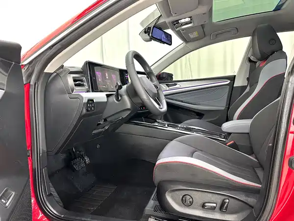 Volkswagen Lamando 2023, фото 7