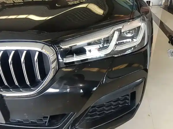 BMW 5 Series 2022, фото 23