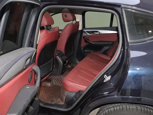 BMW X4 2022, фото 11