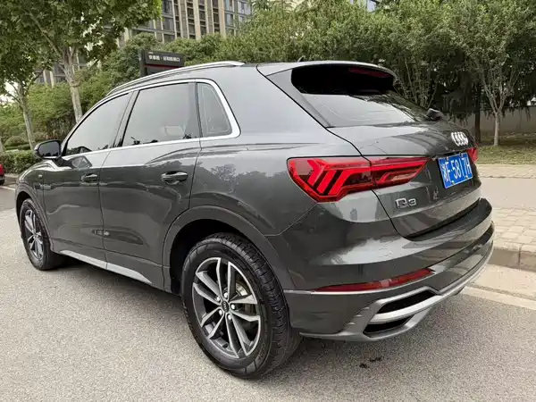 Audi Q3 2022, фото 17