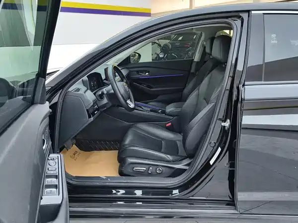 Honda Accord 2023, фото 9