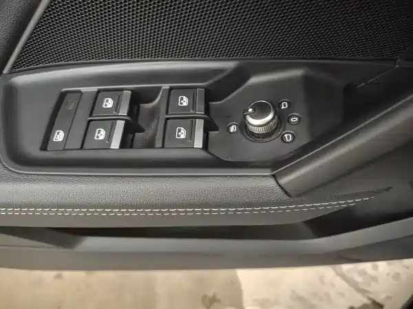 Audi A3 2024, фото 19