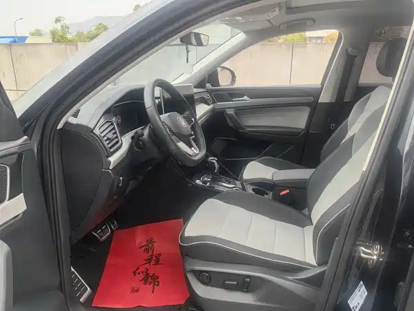 Volkswagen Tayron X 2023, фото 9