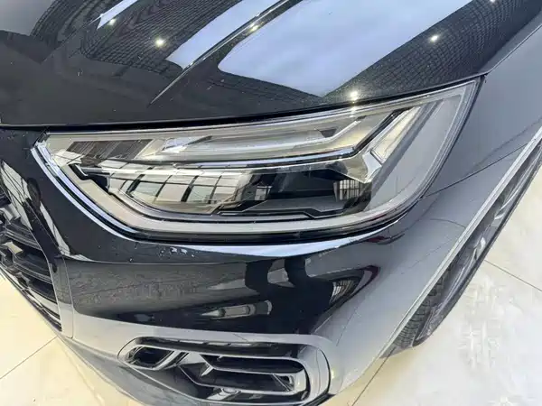 Audi Q5L 2025, фото 9