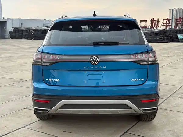 Volkswagen Tayron GTE 2023, фото 4
