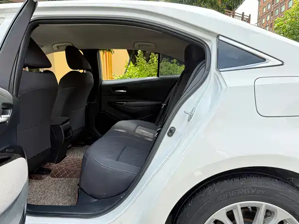 Toyota Allion 2023, фото 7