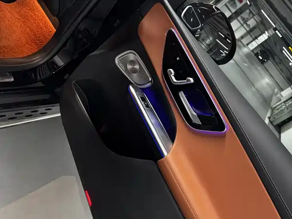 Mercedes-Benz GLC 2026, фото 25