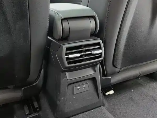 Audi A3 2023, фото 16