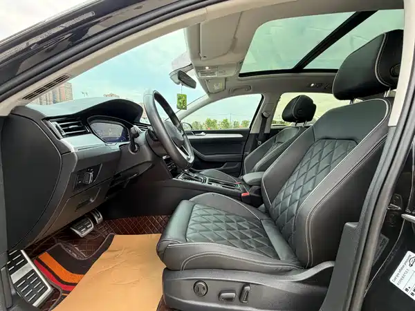 Volkswagen Magotan GTE 2022, фото 7