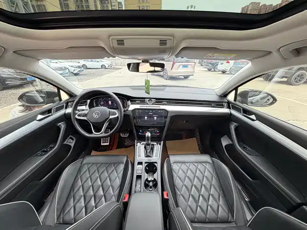 Volkswagen Magotan GTE 2022, фото 9